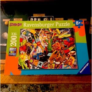 Scooby Doo 200 Piece Puzzle